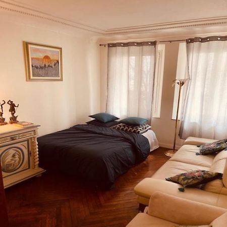 Bed and Breakfast Chez Claudia Канны Экстерьер фото